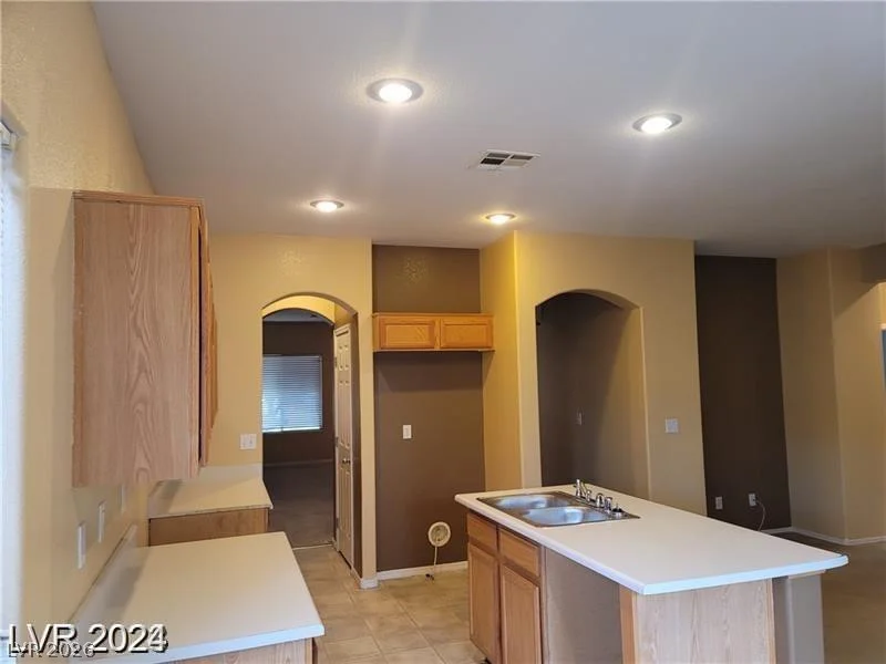 7667 Borealis, Las Vegas, NV 89123