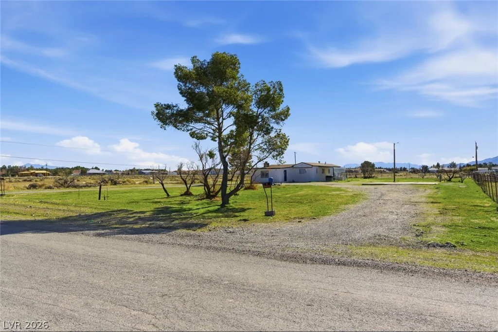 1141 Chipmunk, Pahrump, NV 89048