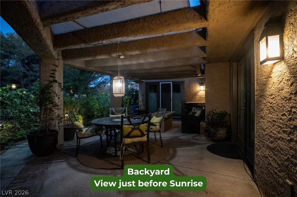 7205 Mission Hills, Las Vegas, NV 89113