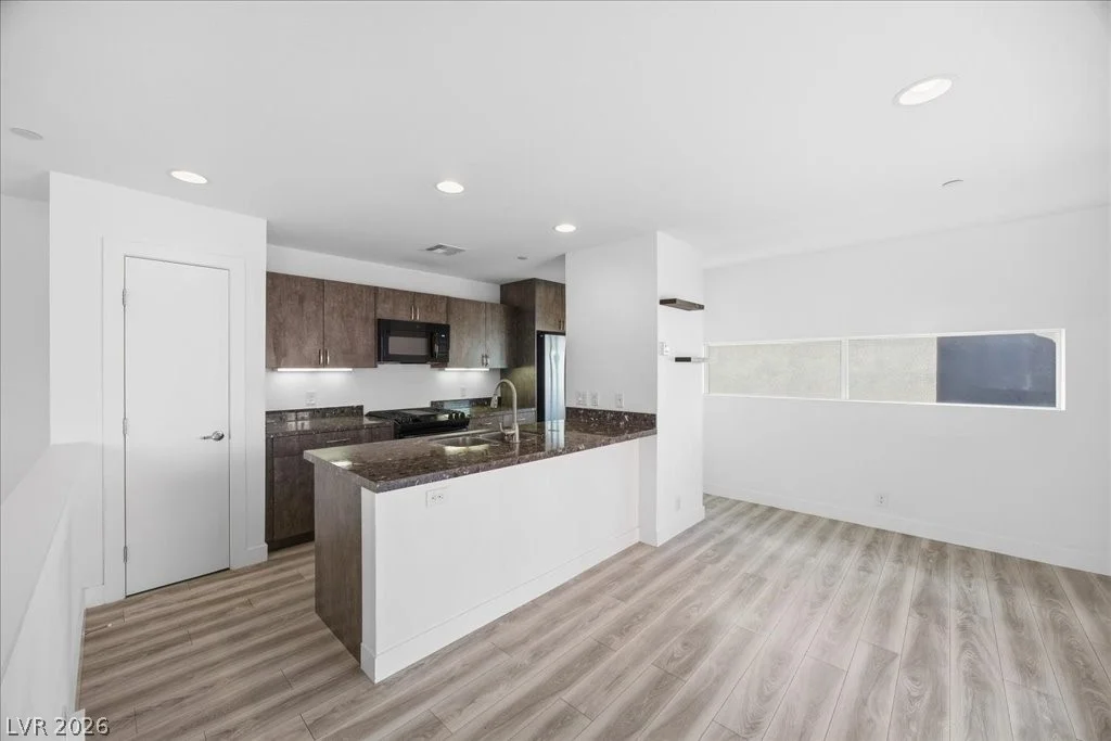 239 Dougram, Las Vegas, NV 89101
