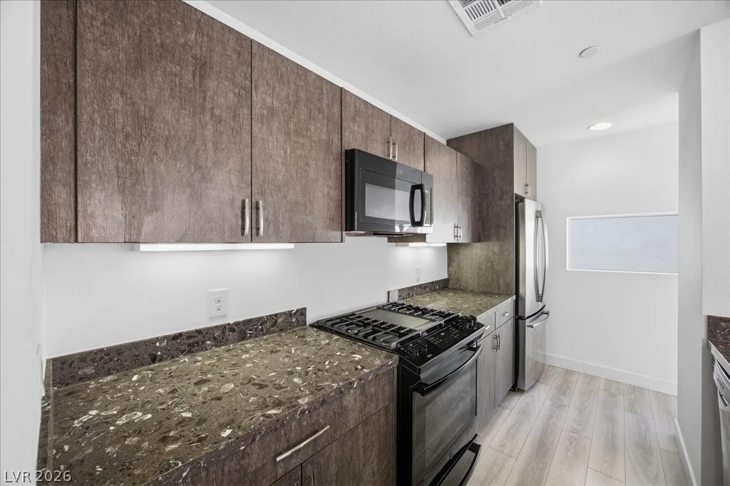 239 Dougram, Las Vegas, NV 89101