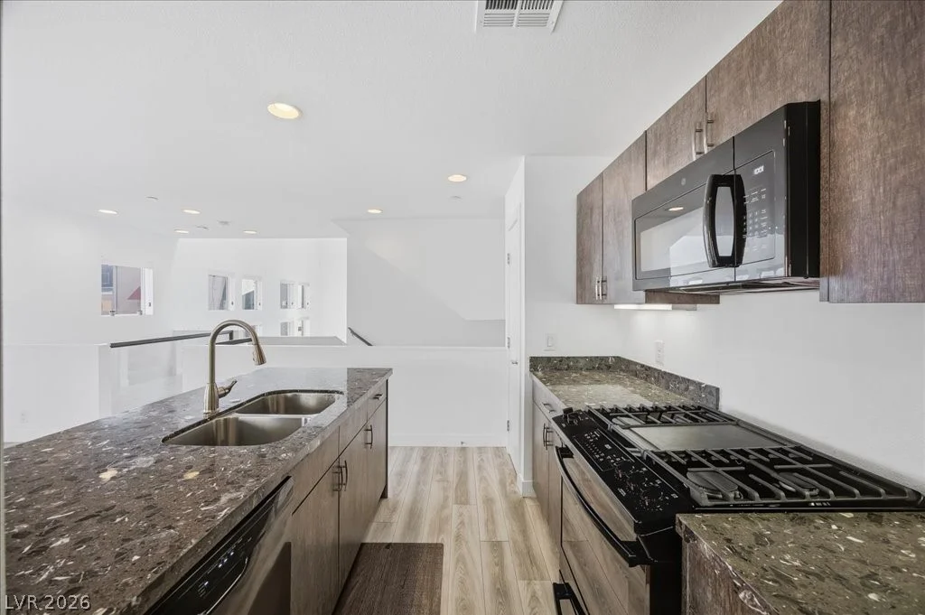 239 Dougram, Las Vegas, NV 89101