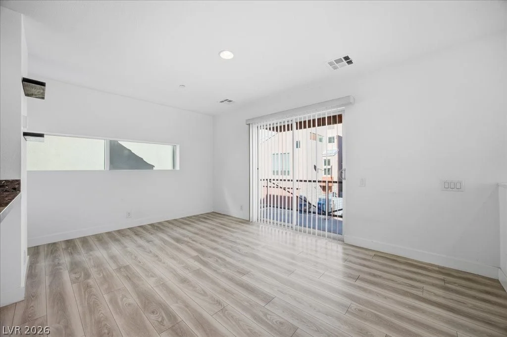 239 Dougram, Las Vegas, NV 89101