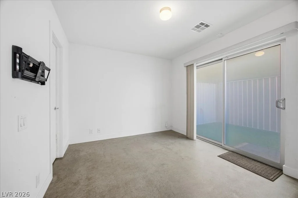239 Dougram, Las Vegas, NV 89101