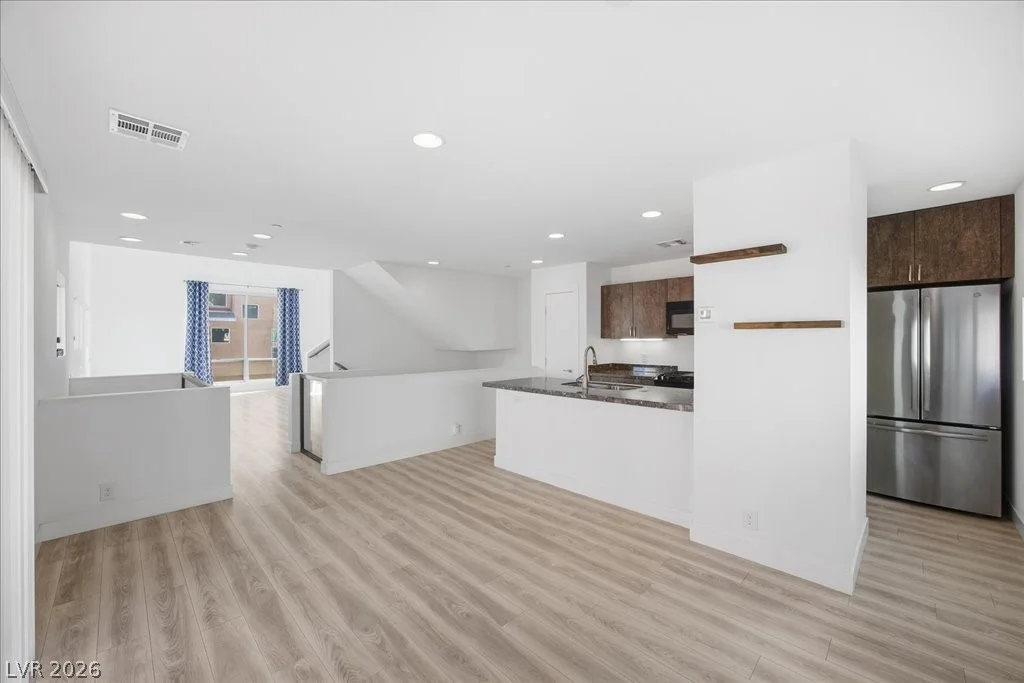 239 Dougram, Las Vegas, NV 89101
