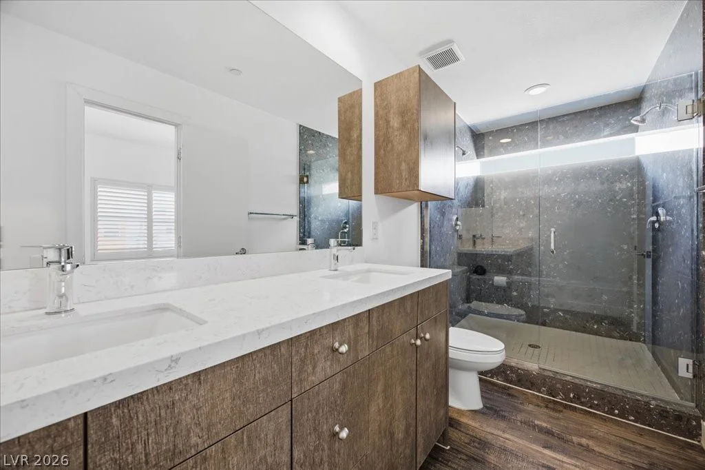239 Dougram, Las Vegas, NV 89101