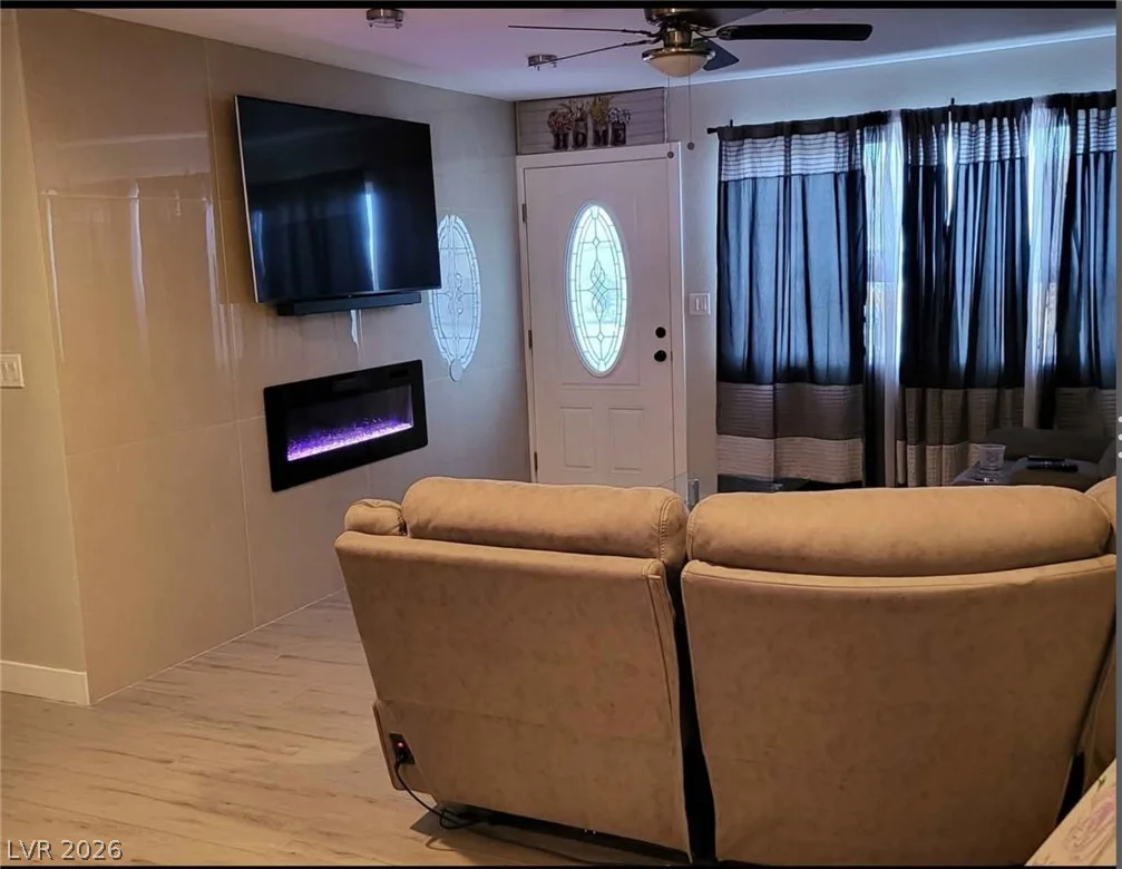 1201 Leonard, Las Vegas, NV 89106