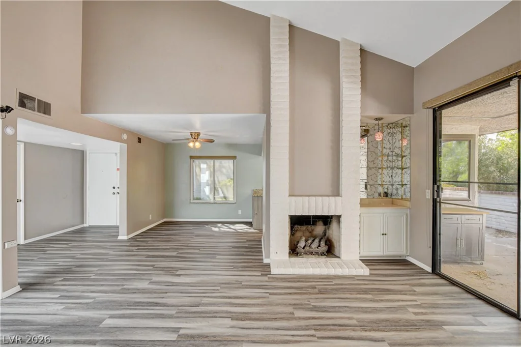 2620 San Lago, Las Vegas, NV 89121
