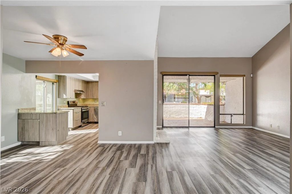 2620 San Lago, Las Vegas, NV 89121