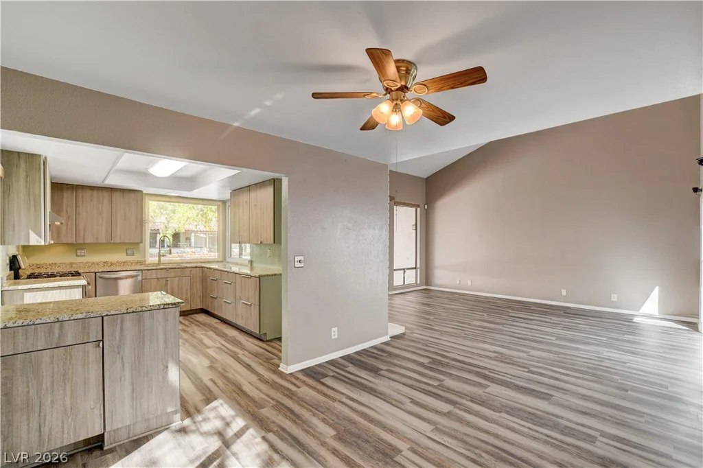 2620 San Lago, Las Vegas, NV 89121