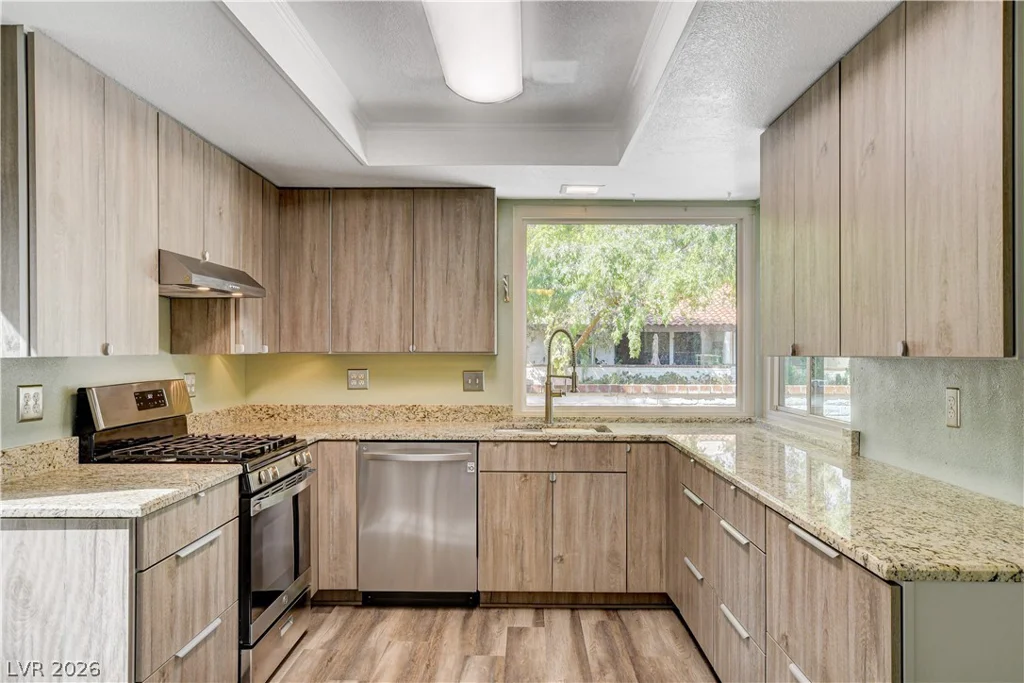 2620 San Lago, Las Vegas, NV 89121