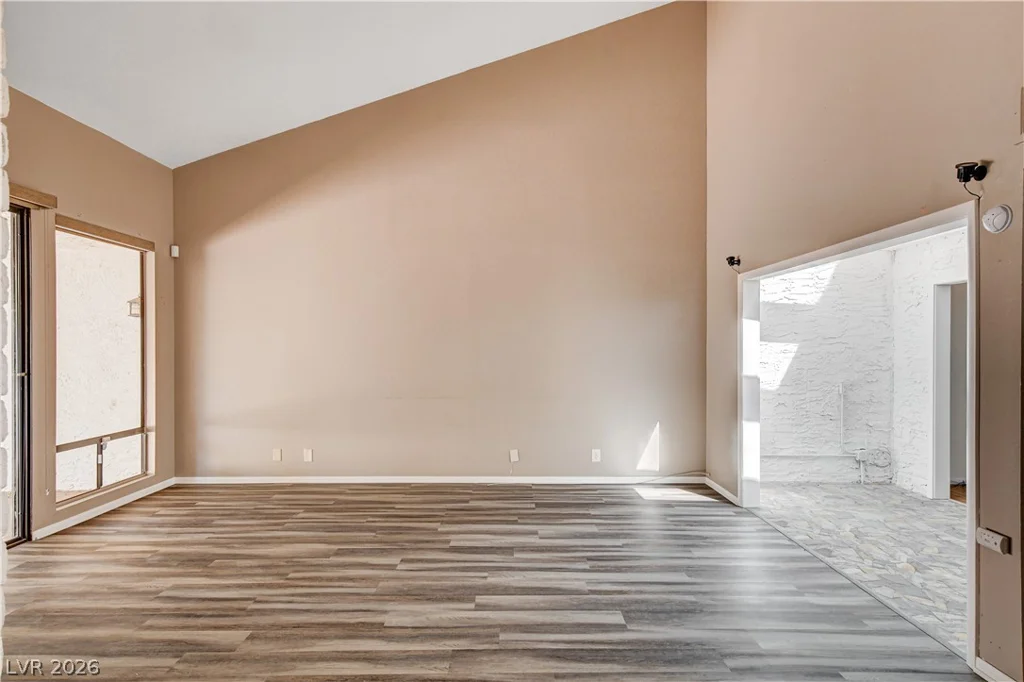 2620 San Lago, Las Vegas, NV 89121