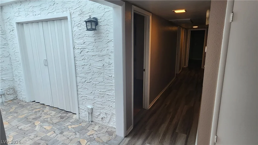 2620 San Lago, Las Vegas, NV 89121