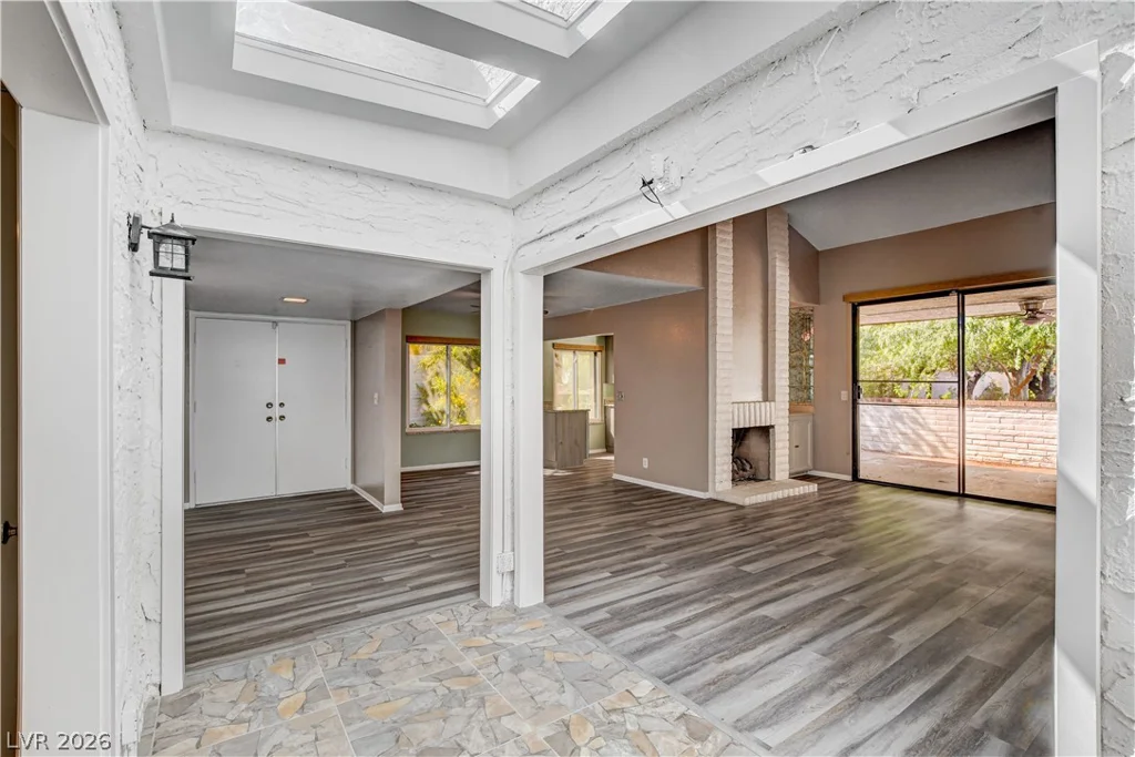 2620 San Lago, Las Vegas, NV 89121