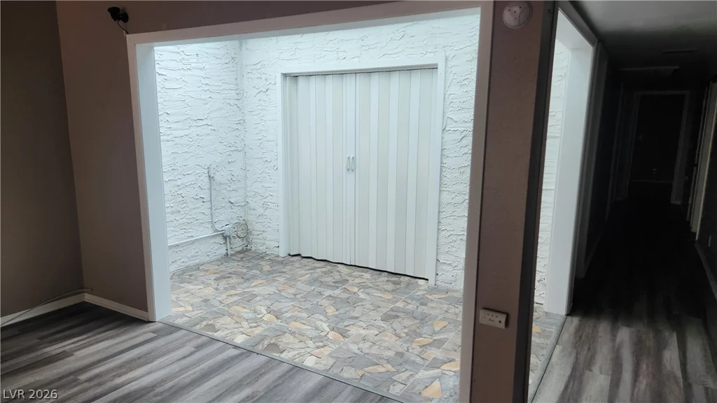 2620 San Lago, Las Vegas, NV 89121