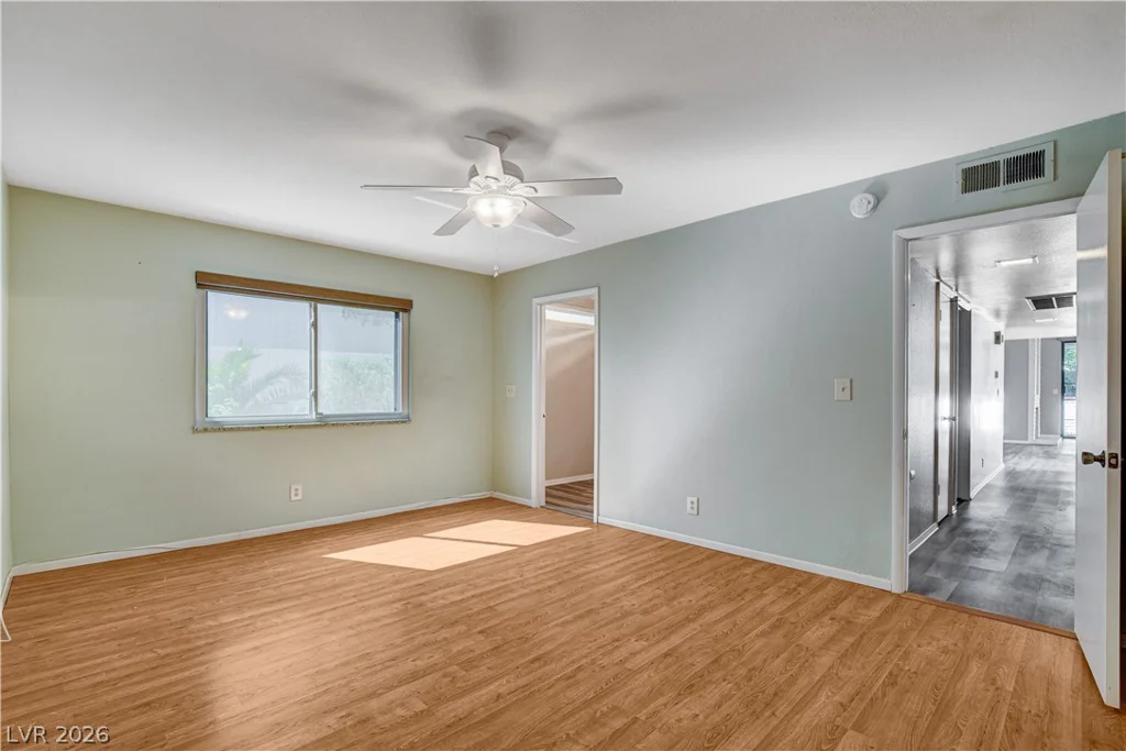 2620 San Lago, Las Vegas, NV 89121