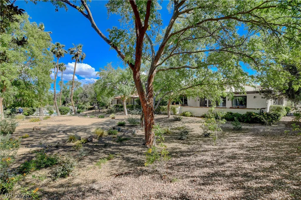 2620 San Lago, Las Vegas, NV 89121