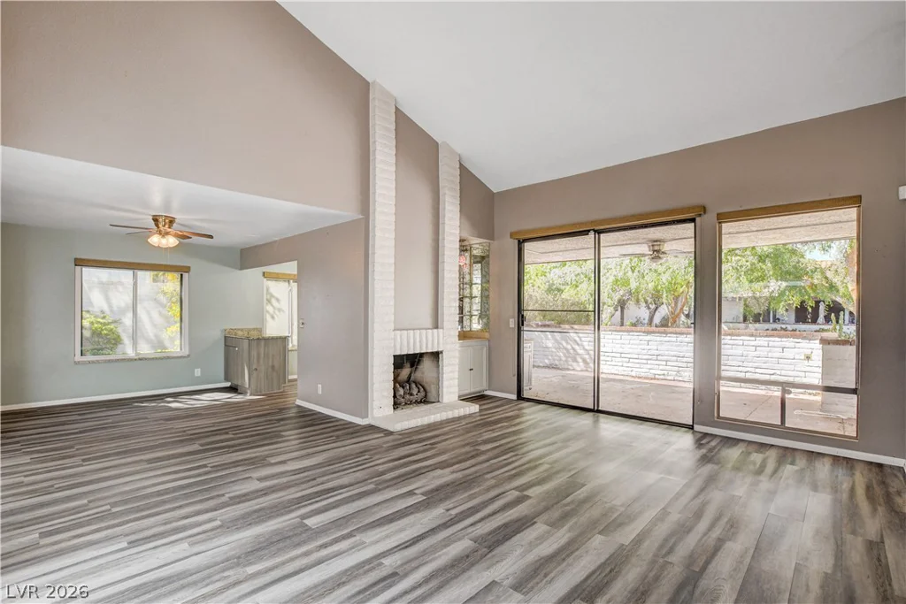 2620 San Lago, Las Vegas, NV 89121