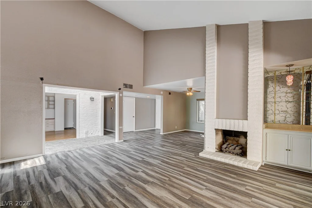 2620 San Lago, Las Vegas, NV 89121