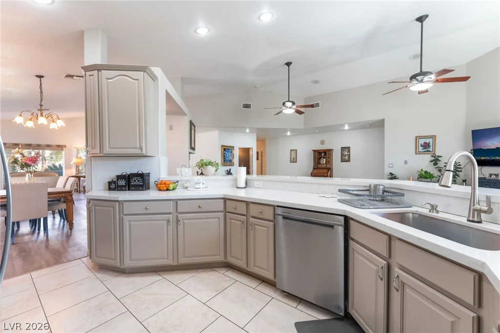 8048 Marbella, Las Vegas, NV 89128