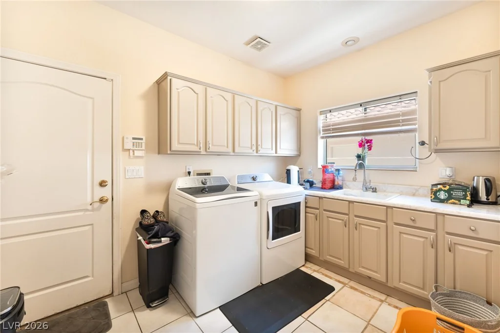 8048 Marbella, Las Vegas, NV 89128