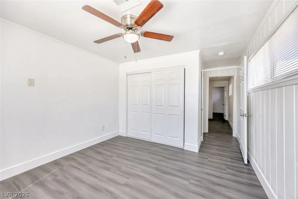 1325 Oakey, Las Vegas, NV 89104