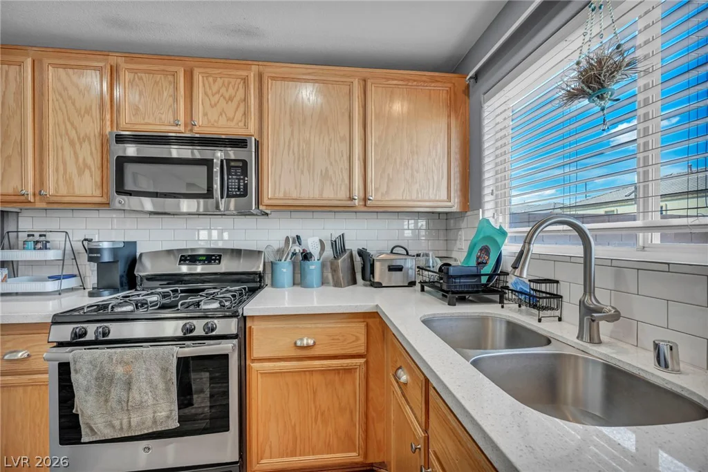 3520 Colby Creek, North Las Vegas, NV 89081
