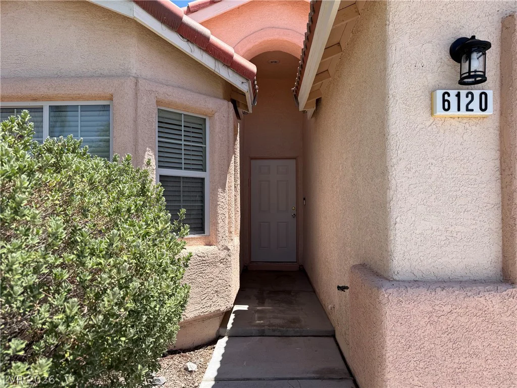 6120 Alderley, North Las Vegas, NV 89081