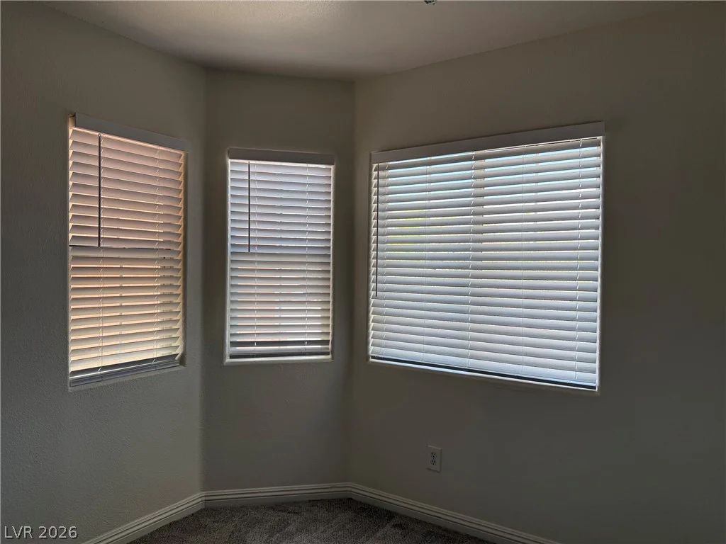 6120 Alderley, North Las Vegas, NV 89081