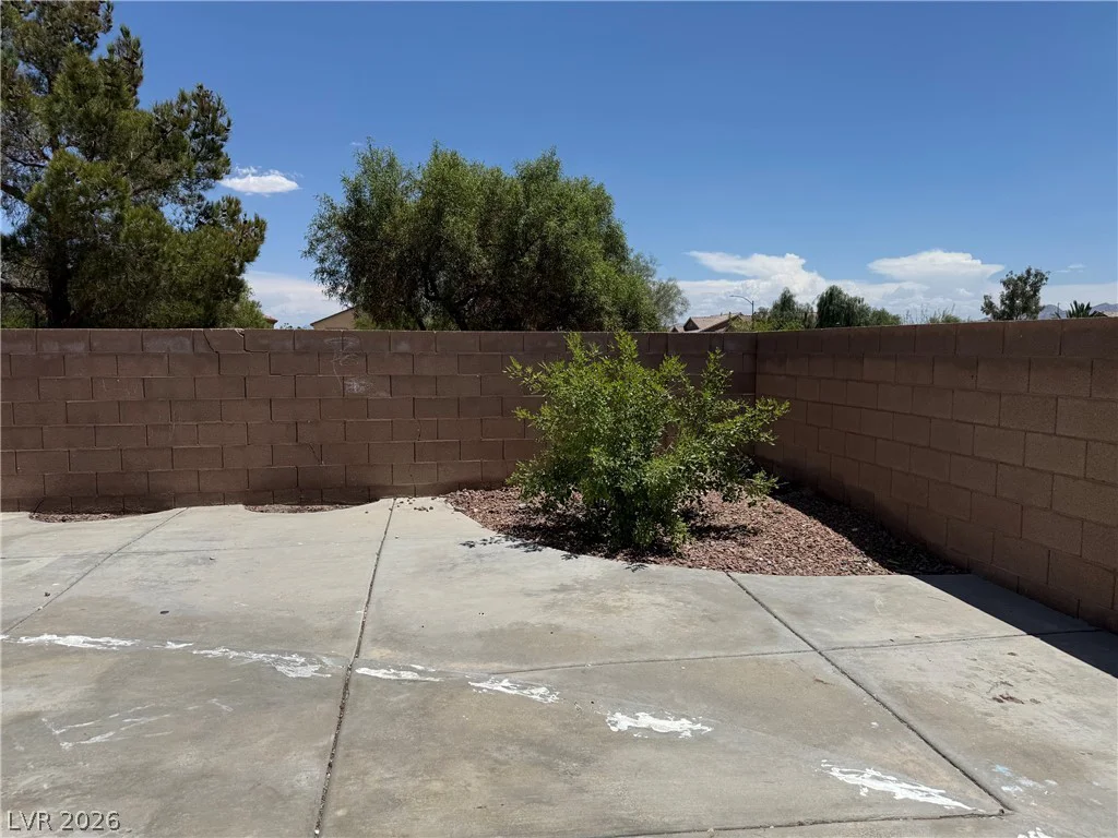 6120 Alderley, North Las Vegas, NV 89081