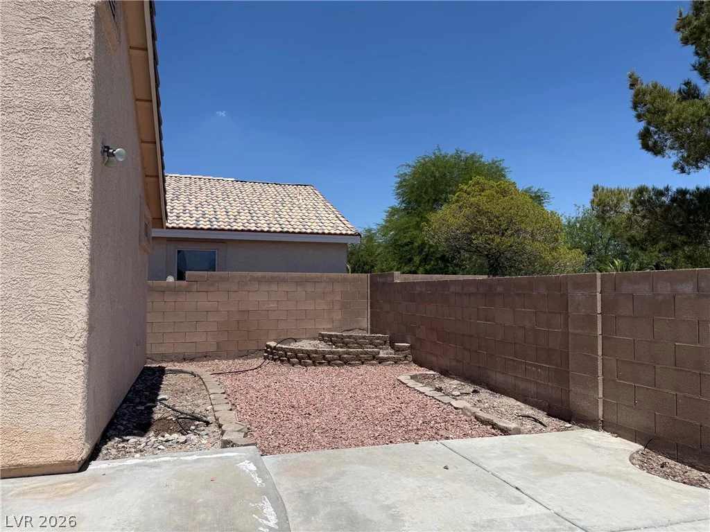 6120 Alderley, North Las Vegas, NV 89081
