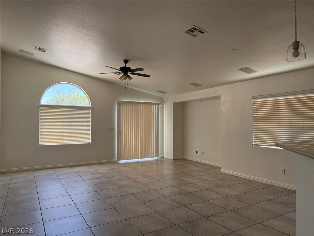 6120 Alderley, North Las Vegas, NV 89081