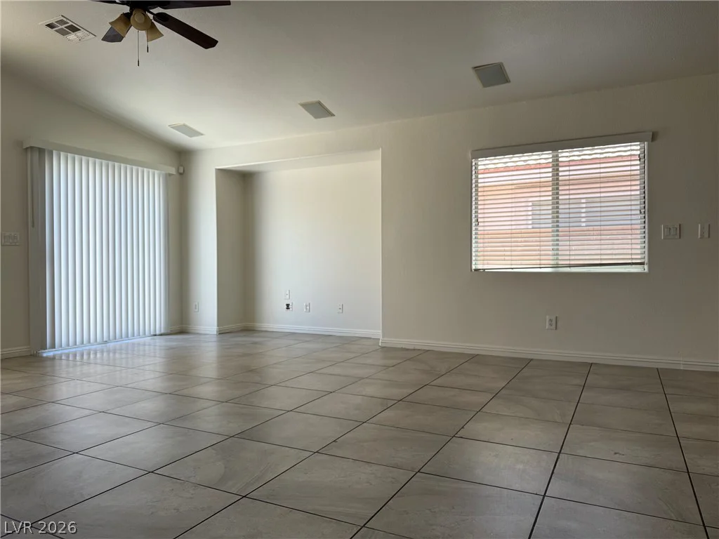 6120 Alderley, North Las Vegas, NV 89081