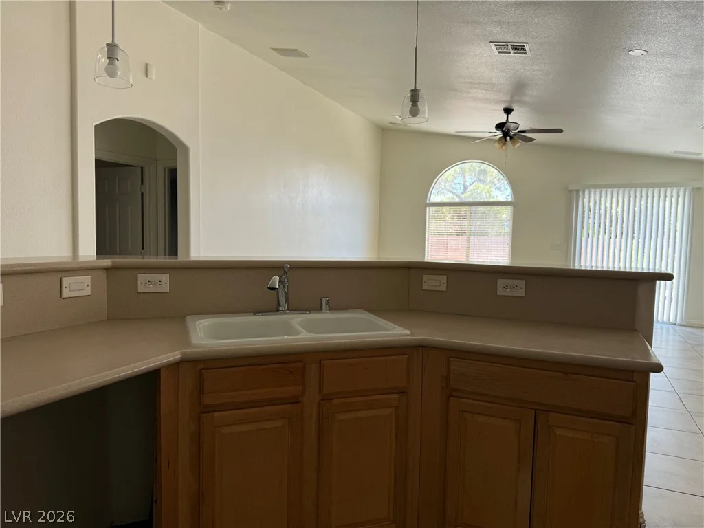 6120 Alderley, North Las Vegas, NV 89081