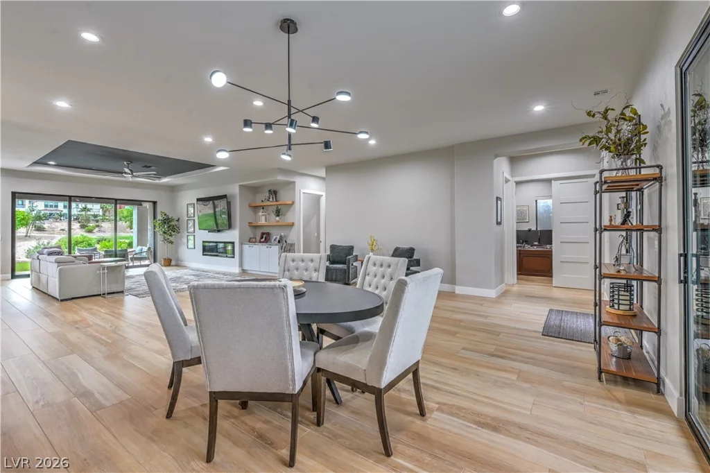 3217 Elk Clover, Las Vegas, NV 89135