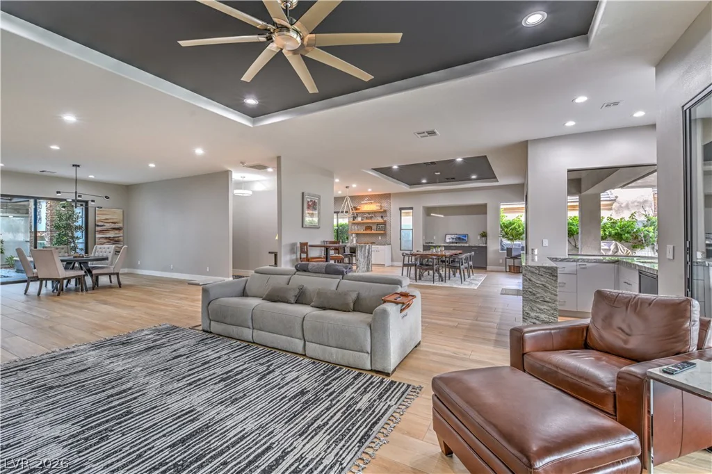 3217 Elk Clover, Las Vegas, NV 89135