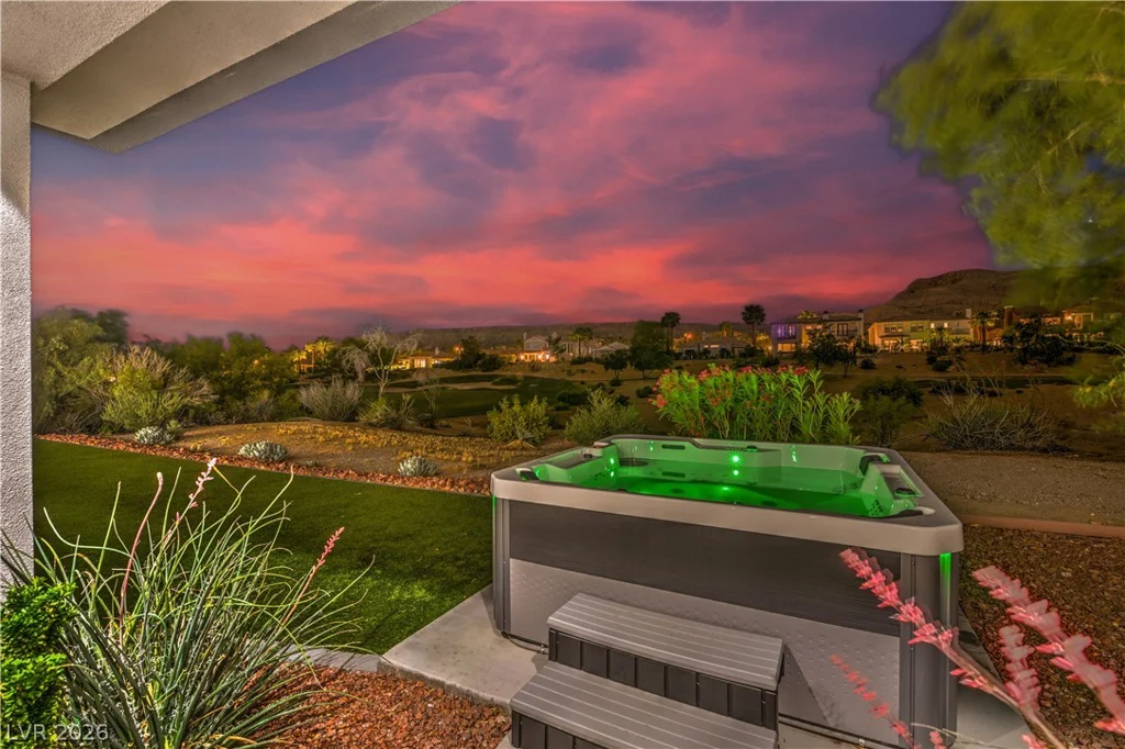 3217 Elk Clover, Las Vegas, NV 89135