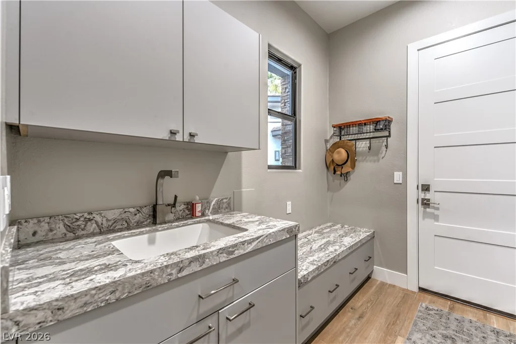 3217 Elk Clover, Las Vegas, NV 89135