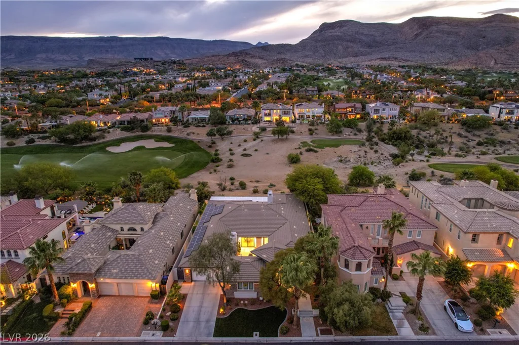 3217 Elk Clover, Las Vegas, NV 89135