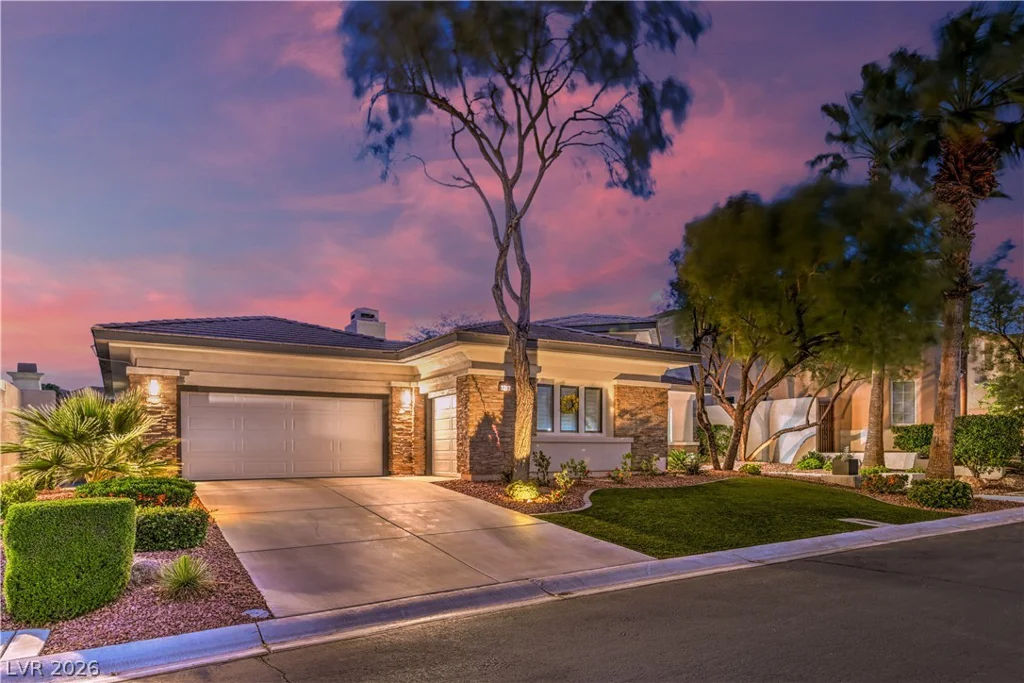 3217 Elk Clover, Las Vegas, NV 89135