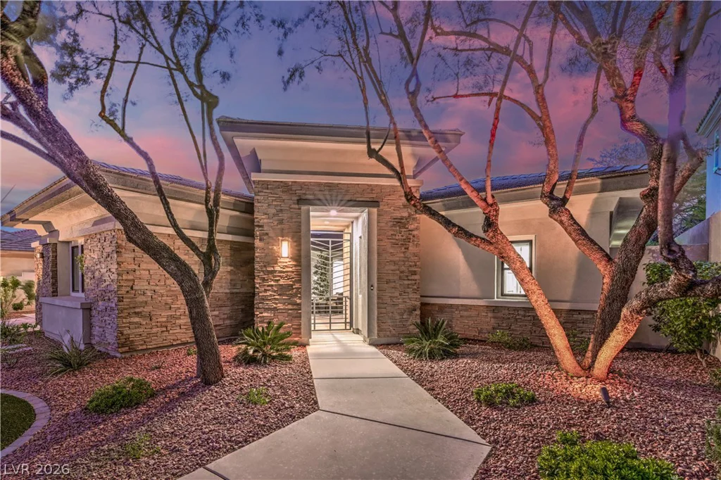 3217 Elk Clover, Las Vegas, NV 89135