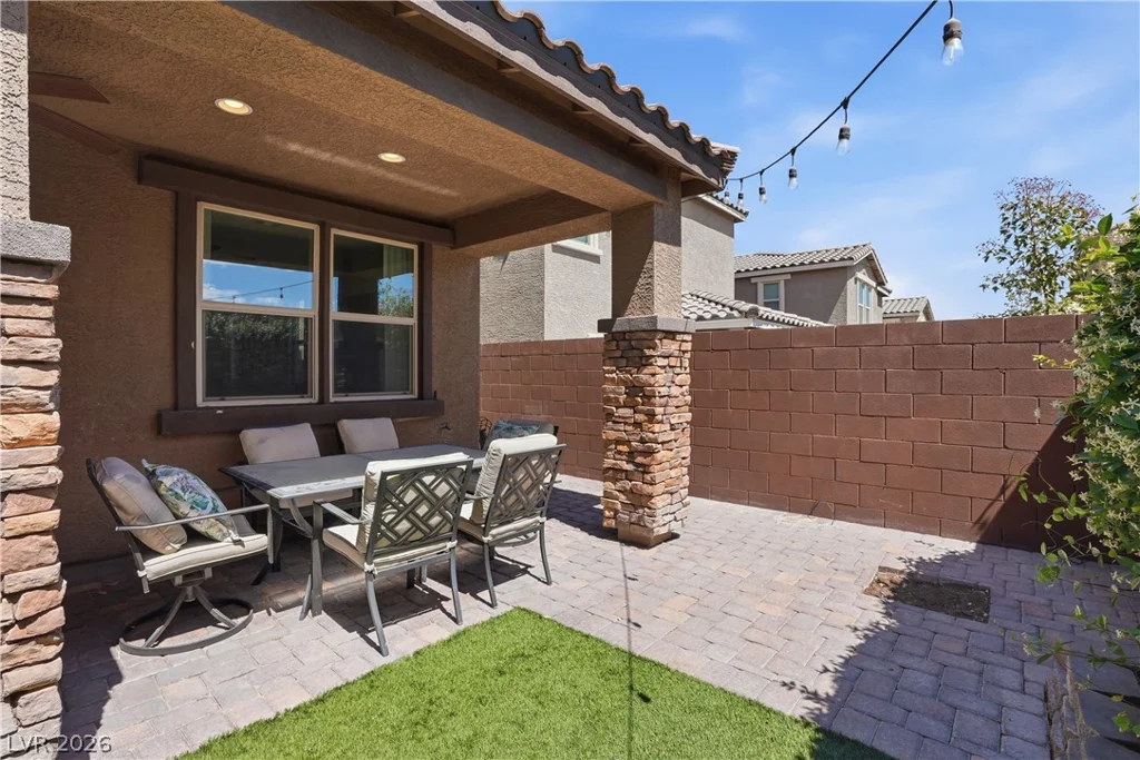 10427 Skye Canyon Falls, Las Vegas, NV 89166