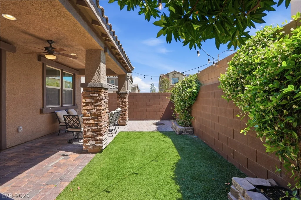 10427 Skye Canyon Falls, Las Vegas, NV 89166