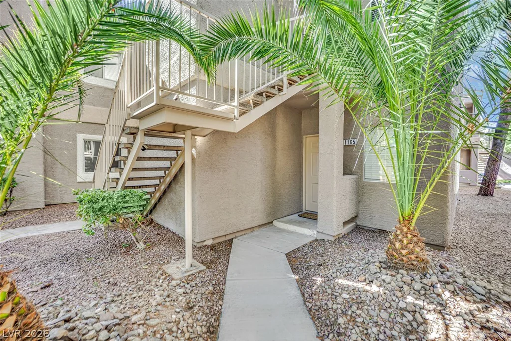 5250 Rainbow, Las Vegas, NV 89118