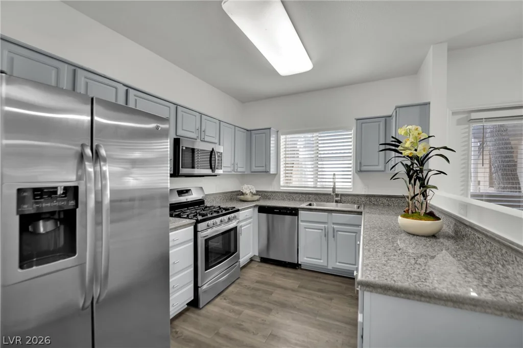 5250 Rainbow, Las Vegas, NV 89118