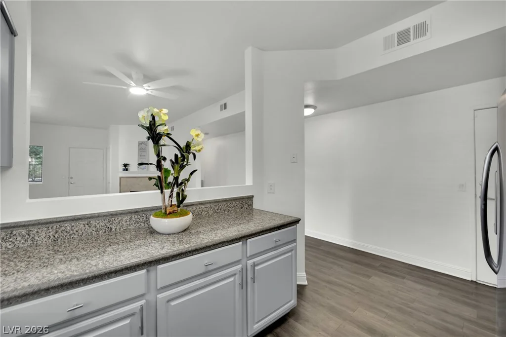 5250 Rainbow, Las Vegas, NV 89118