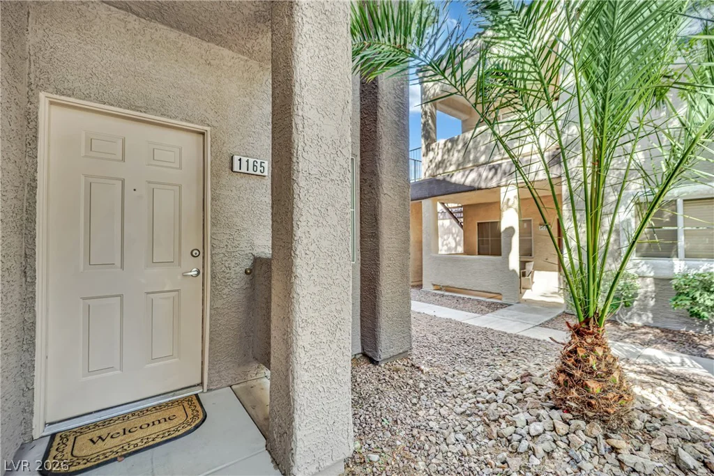 5250 Rainbow, Las Vegas, NV 89118