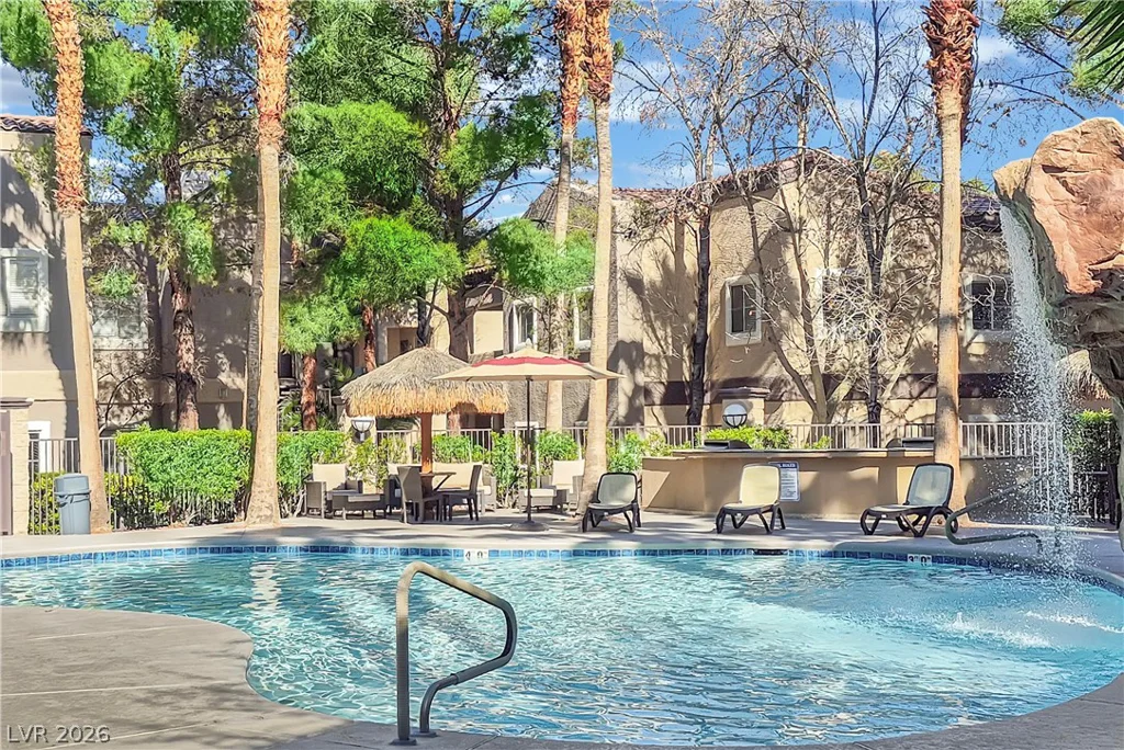 5250 Rainbow, Las Vegas, NV 89118