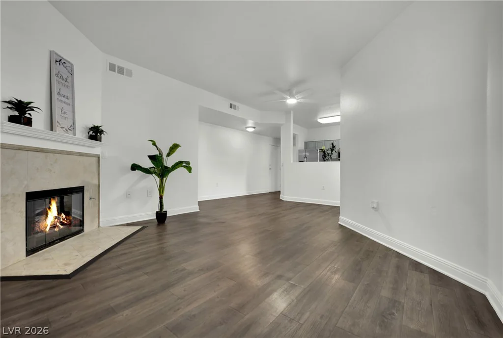 5250 Rainbow, Las Vegas, NV 89118
