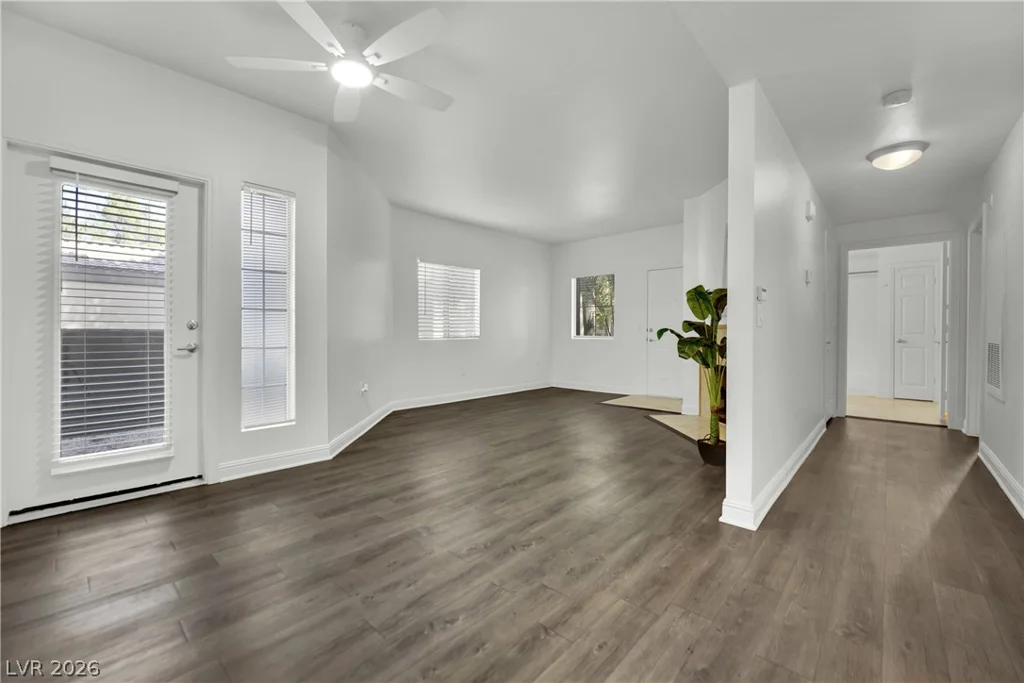 5250 Rainbow, Las Vegas, NV 89118